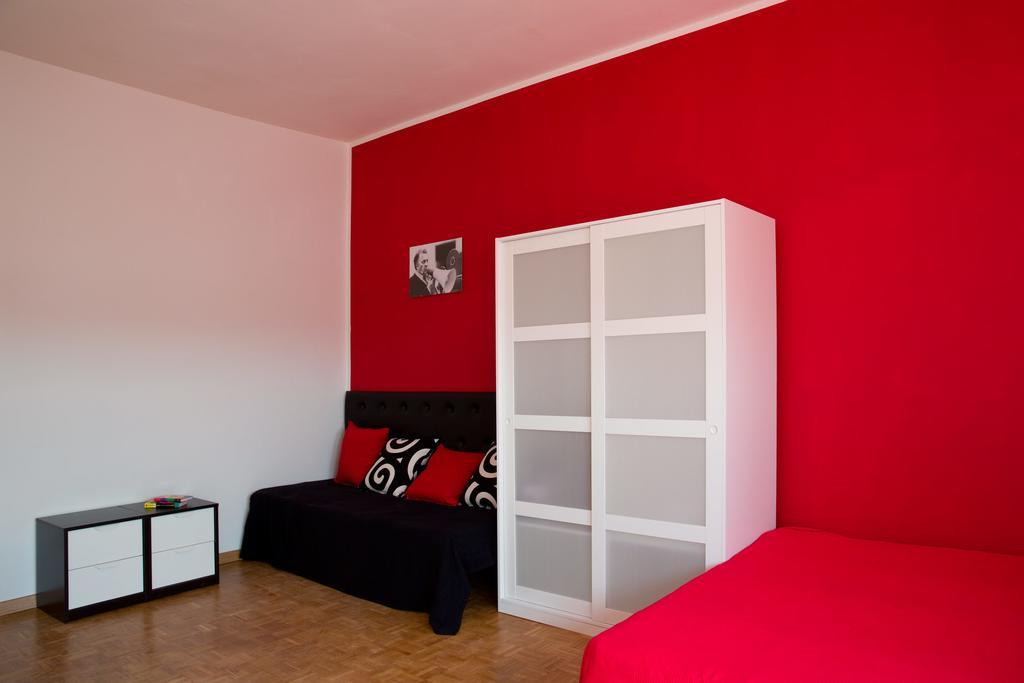 Federico Fellini Apartment Rimini Ruang foto